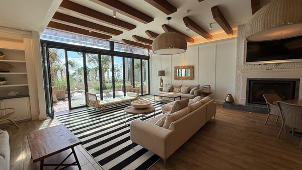 The Historic Cavalier Hotel and Beach Club, Autograph Collection by null