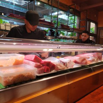 Umi Sake House - Sushi Bars Near Me - Seattle, Washington