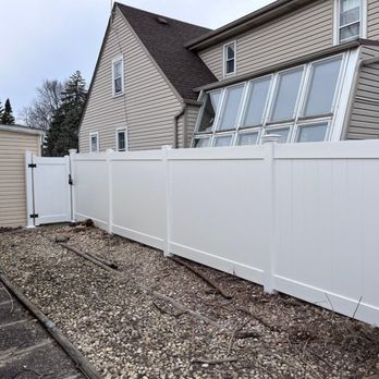 ReVamp Fence & Deck - Fences & Gates Near Me - Evansville, Indiana ReVamp Fence & Deck - Fences & Gates Near Me - Evansville, Indiana