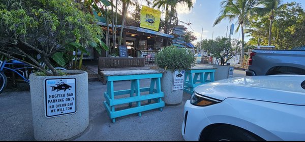 Hogfish Bar & Grill by null