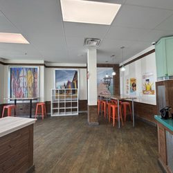 Tropical Smoothie Cafe