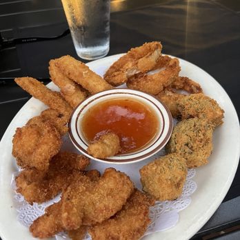 Sopa Thai Cuisine - Fried Shrimp & Calamari (15 min) - Thai Near Me - Nevada City, California Sopa Thai Cuisine - Fried Shrimp & Calamari (15 min) - Thai Near Me - Nevada City, California