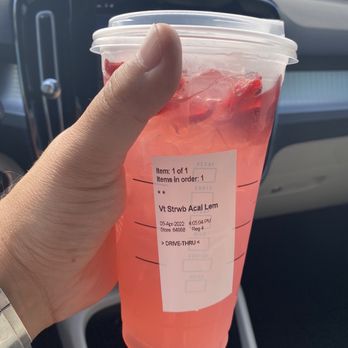 Starbucks - Strawberry Açaí (with lemonade) - Coffee & Tea Near Me - Fort Lauderdale, Florida Starbucks - Strawberry Açaí (with lemonade) - Coffee & Tea Near Me - Fort Lauderdale, Florida