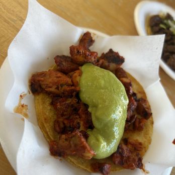Tacos Y Más - Chicken adobado BOMB - Tacos Near Me - Colton, California