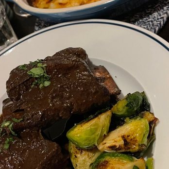 Kristines - Short ribs & potatoes au gratin - French Near Me - Princeton, New Jersey Kristines - Short ribs & potatoes au gratin - French Near Me - Princeton, New Jersey