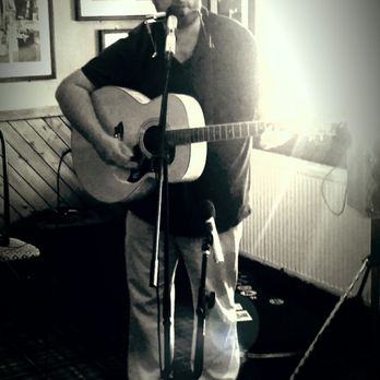The Weavers - Pubs Near Me - Strathaven, SLK