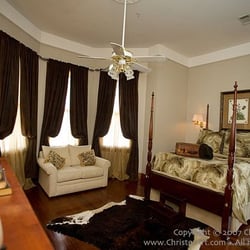 1896 O'Malley House - Room 6