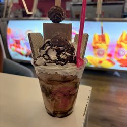 Michoacana Gourmet - Ferrero rocher ice cream
