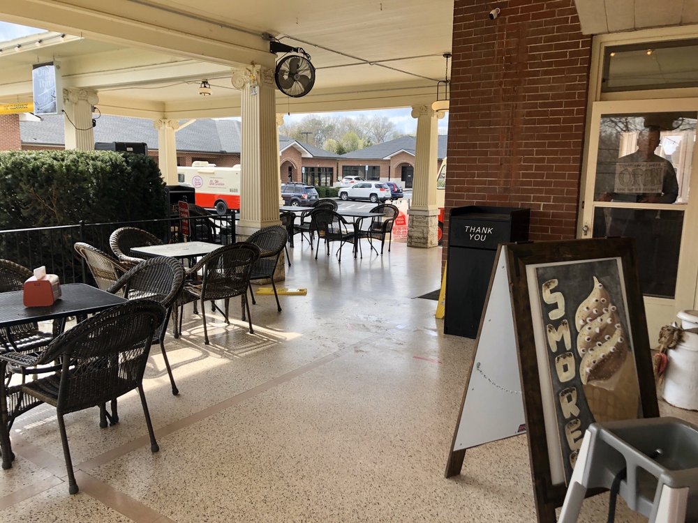 Cruze Farm Ice Cream East Knoxville, Knoxville Roadtrippers