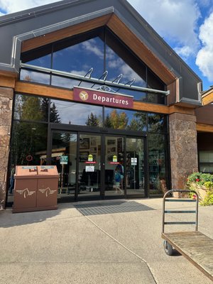 Aspen/Pitkin County Airport by null