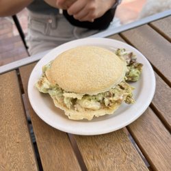 Global Cafe - Reina Pepiada Arepa