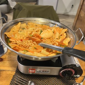 Sarang Kitchen - Stew - Bars Near Me - Toronto, Ontario