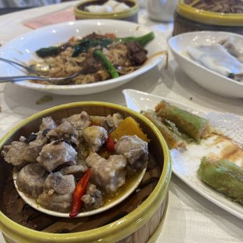 ZUNYAN FINE DINING & BANQUET - Updated August 2025 - 228 Photos & 38 ...