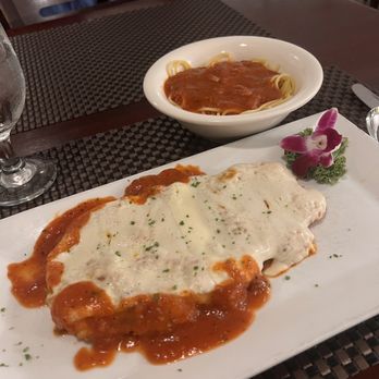 Fratelli - Pollo Parmigiana - Italian Near Me - Alexandria, Virginia
