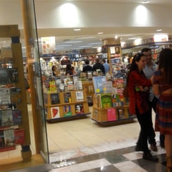 Librerías Gonvill - Entrada a la librería