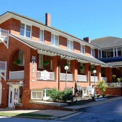 The Belmont Inn by OYO