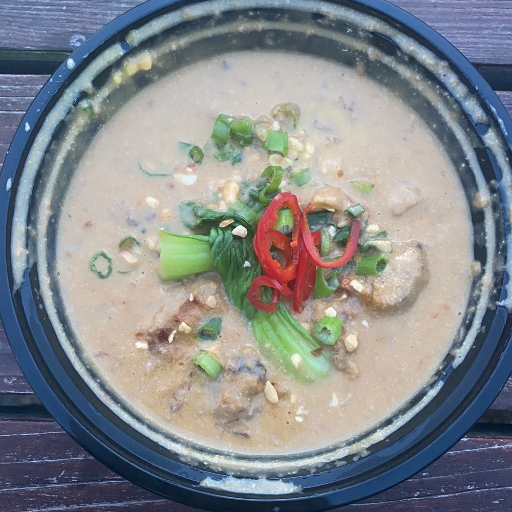 Baon Kainan - Kare kare with rice in the side - Filipino Near Me - Portland, Oregon