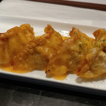 KINTON RAMEN CHURCH - Gyoza at Kinton Ramen - Ramen Near Me - Toronto, Ontario KINTON RAMEN CHURCH - Gyoza at Kinton Ramen - Ramen Near Me - Toronto, Ontario