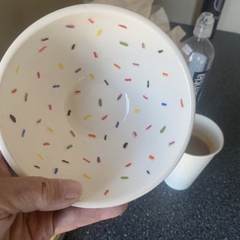 Clay 'N Latte - Ice cream bowl - Paint & Sip Near Me - Vista, California