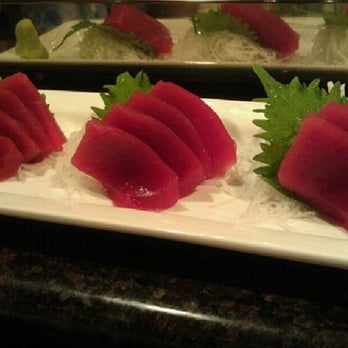 Amakara - 12-piece Tuna Sashimi - Sushi Bars Near Me - Dublin, California