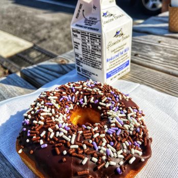The Donut Inn - Starting the day with sprinkles and sunshine - Donuts Near Me - Wilmington, North Carolina The Donut Inn - Starting the day with sprinkles and sunshine - Donuts Near Me - Wilmington, North Carolina