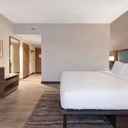 Hampton Inn Chicago Orland Park - Guest room