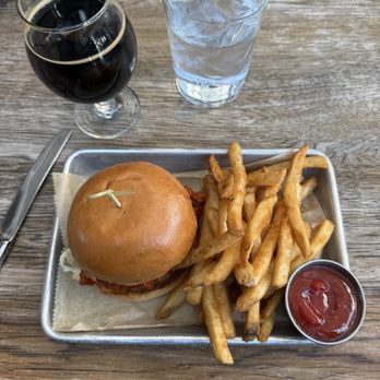 Bluejacket - Fried Chicken Sandwich - Breweries Near Me - Washington, DC, District of Columbia