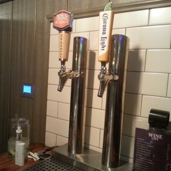 Bumbleberry Flats - Self serve beer taps at the table - American Near Me - Laughlin, Nevada Bumbleberry Flats - Self serve beer taps at the table - American Near Me - Laughlin, Nevada