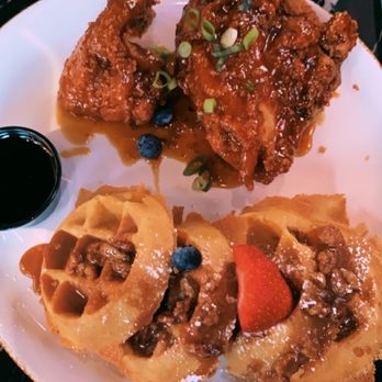 Taste Bar + Kitchen - General Tso's Chicken and Waffle - Cocktail Bars Near Me - Houston, Texas Taste Bar + Kitchen - General Tso's Chicken and Waffle - Cocktail Bars Near Me - Houston, Texas
