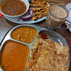 Mamak - Roti Planta, 1/2 Dozen Chicken Satay, Teh Tarik (Hot)