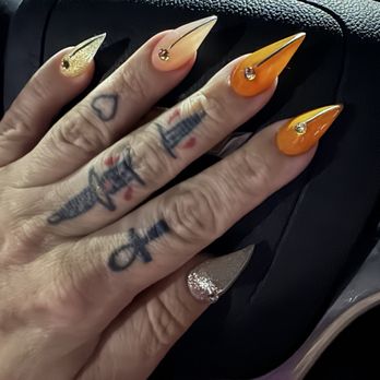 Nailed You - Fall Cat Nails - Nail Salons Near Me - Aurora, Illinois Nailed You - Fall Cat Nails - Nail Salons Near Me - Aurora, Illinois