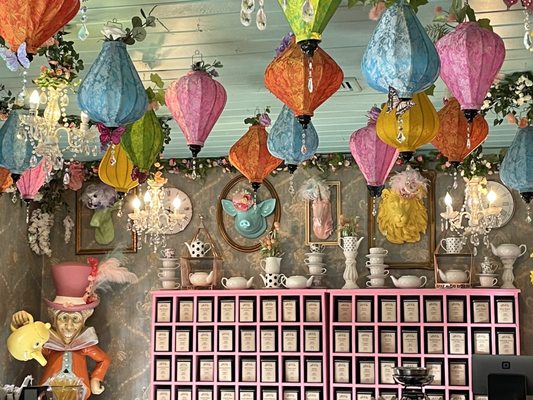 Alice in the Village by null