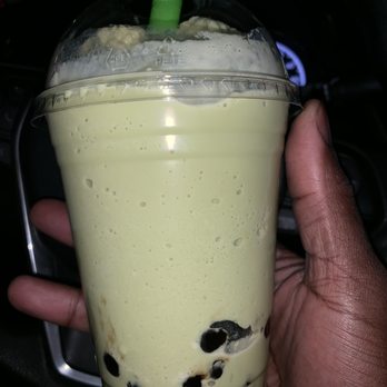 Jolly Donuts - Green tea boba on a late night creep - Donuts Near Me - Canoga Park, California
