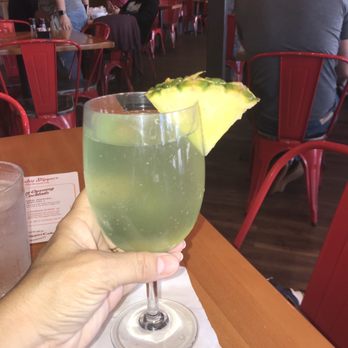 Ruby Slipper Uptown - Pineapple amaretto mimosa - Cafes Near Me - New Orleans, Louisiana Ruby Slipper Uptown - Pineapple amaretto mimosa - Cafes Near Me - New Orleans, Louisiana