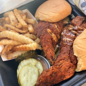 Dave's Hot Chicken - Two slider meal - Chicken Shop Near Me - Surprise, Arizona Dave's Hot Chicken - Two slider meal - Chicken Shop Near Me - Surprise, Arizona