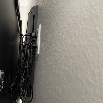 Custom Electric SD - Picture of the new outlet and the mount - Electricians Near Me - San Diego, California