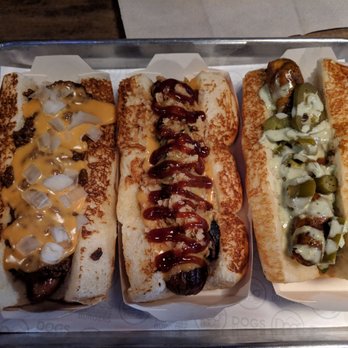 Dog Haus Biergarten - Lincoln Park - Burgers Near Me - Chicago, Illinois Dog Haus Biergarten - Lincoln Park - Burgers Near Me - Chicago, Illinois