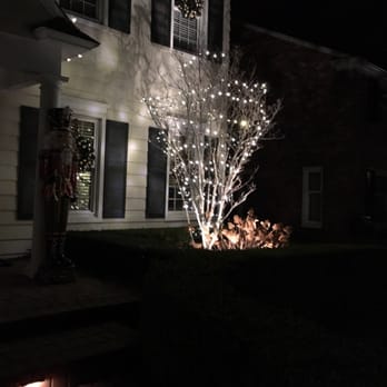 Zoro's - Holiday Decorating Services Near Me Zoro's - Holiday Decorating Services Near Me