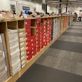 DSW Designer Shoe Warehouse - Shoe Stores Near Me - Laurel, Maryland DSW Designer Shoe Warehouse - Shoe Stores Near Me - Laurel, Maryland
