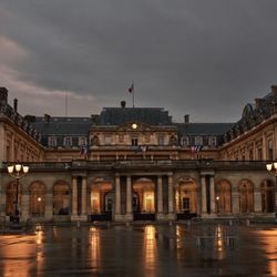 Conseil d'État - A little October rain.