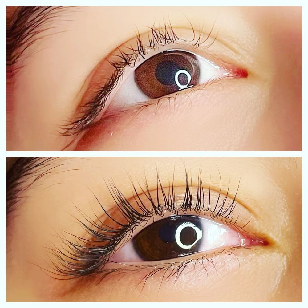D’klassy Lash Studio Logo