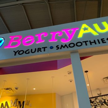 Berry Austin - Outside - Ice Cream & Frozen Yogurt Near Me - Austin, Texas