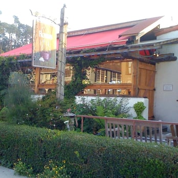 Robins Restaurant - Major curb appeal - New American Near Me - Cambria, California Robins Restaurant - Major curb appeal - New American Near Me - Cambria, California