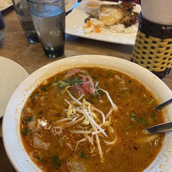 Pho Hoang - Rare beef Pho!!! Mmmm delicious. - Vietnamese Near Me - Winnipeg, Manitoba Pho Hoang - Rare beef Pho!!! Mmmm delicious. - Vietnamese Near Me - Winnipeg, Manitoba