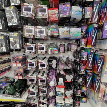 Five Below - Five Below in Vero Beach. - Discount Store Near Me - Vero Beach, Florida Five Below - Five Below in Vero Beach. - Discount Store Near Me - Vero Beach, Florida