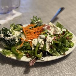 Ruby Tuesday - Salad bar