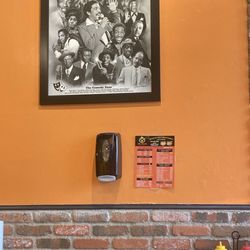 Big Mamas Wings & Things - Pictures on the wall The top comedians!!