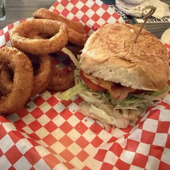 Big Fellas Ice House - Grilled Chicken Club - Sports Bars Near Me - Mansfield, Texas