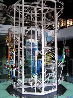 Elder Museum of Science and Technology by null