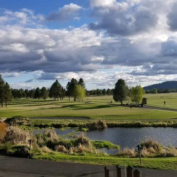 Owl's Nest - New American Near Me - Sunriver, Oregon Owl's Nest - New American Near Me - Sunriver, Oregon
